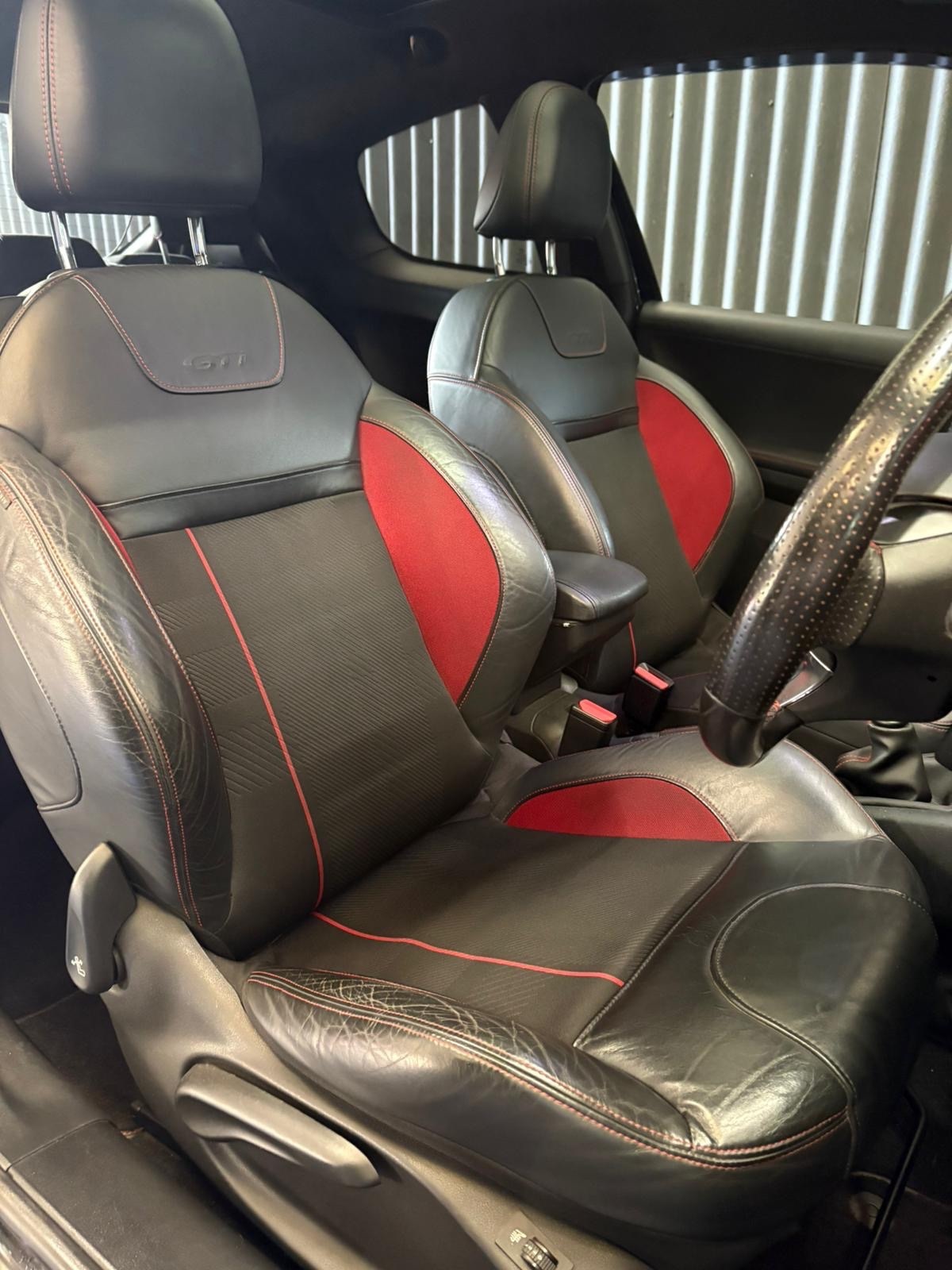 Used Peugeot 208 2013 for sale - 76627216: Photo 10