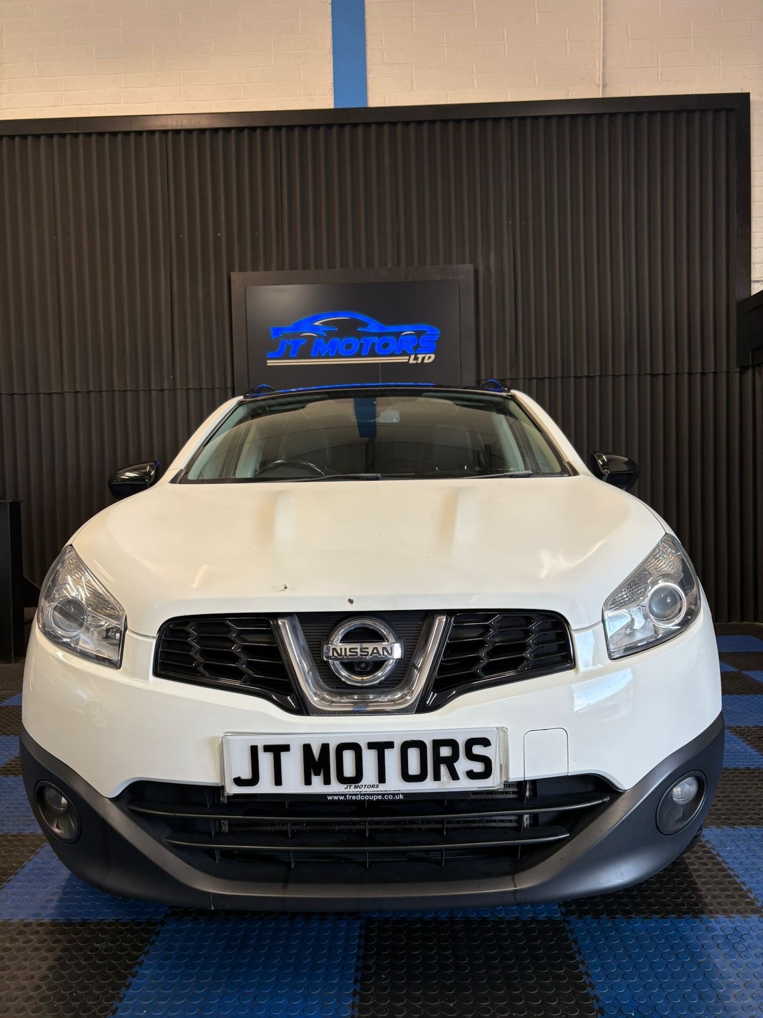 Used Nissan Qashqai 2013 for sale - 77170613: Photo 2