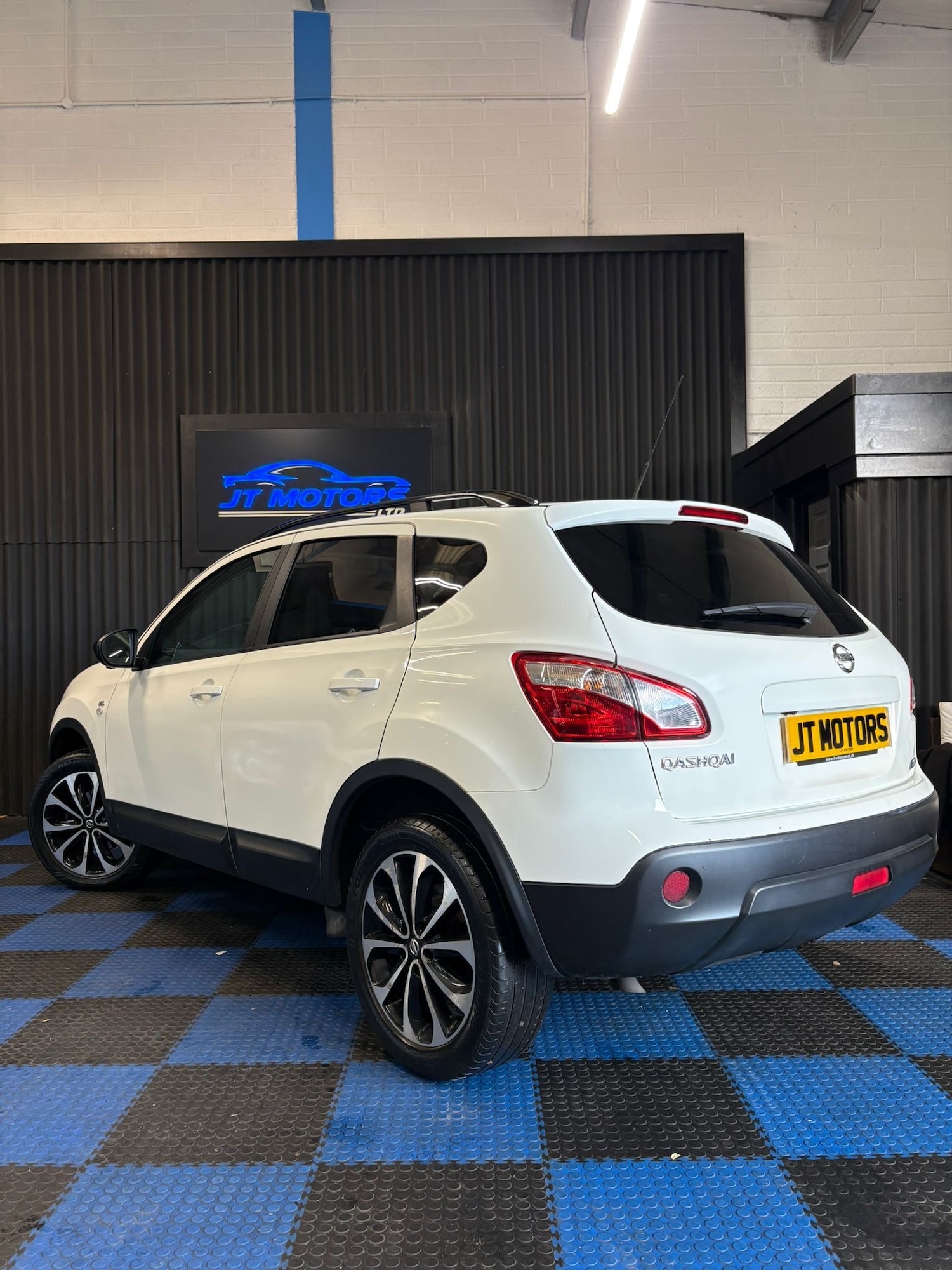 Used Nissan Qashqai 2013 for sale - 77170613: Photo 6