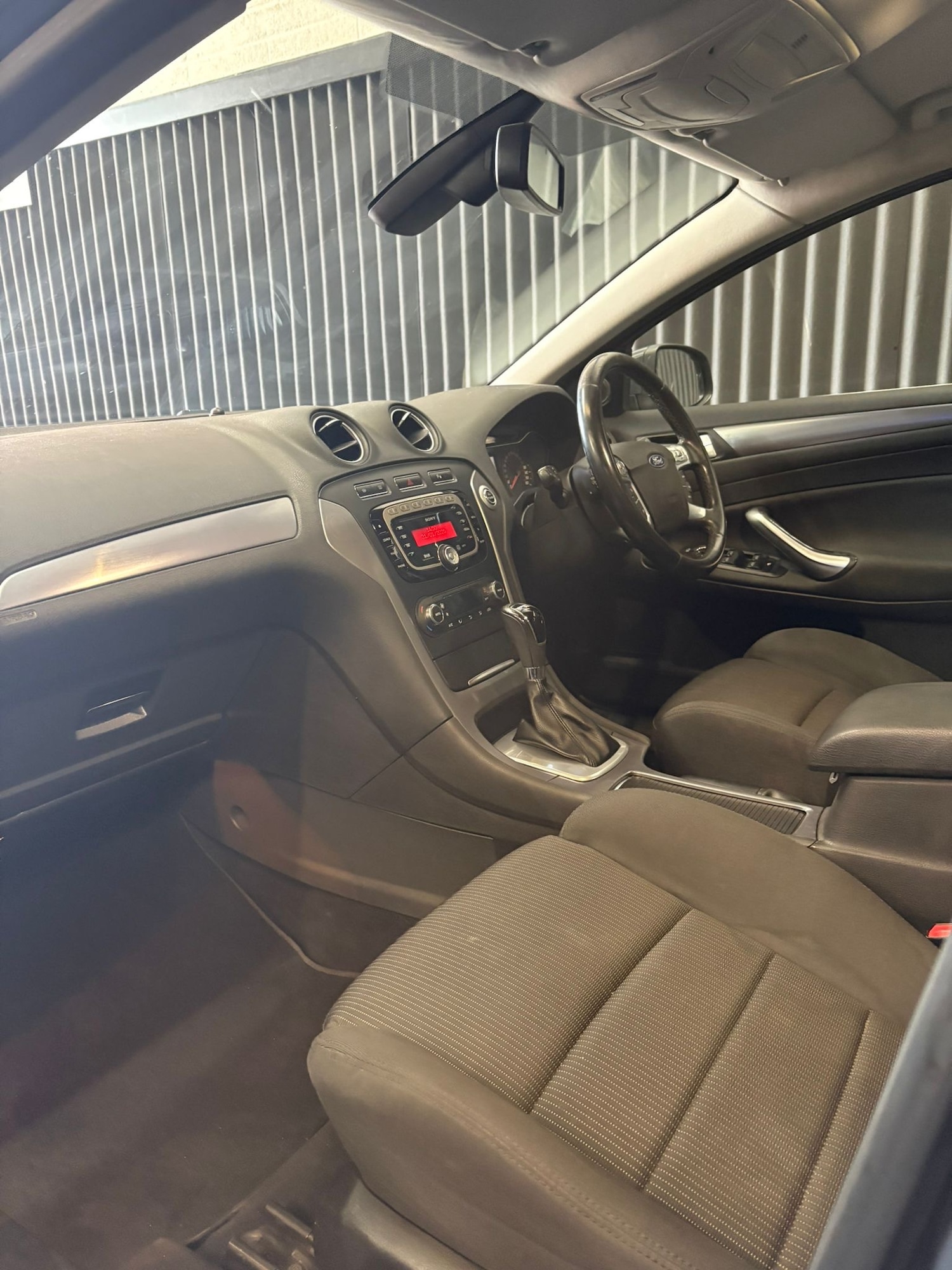 Used Ford Mondeo 2012 for sale - 77393403: Photo 12