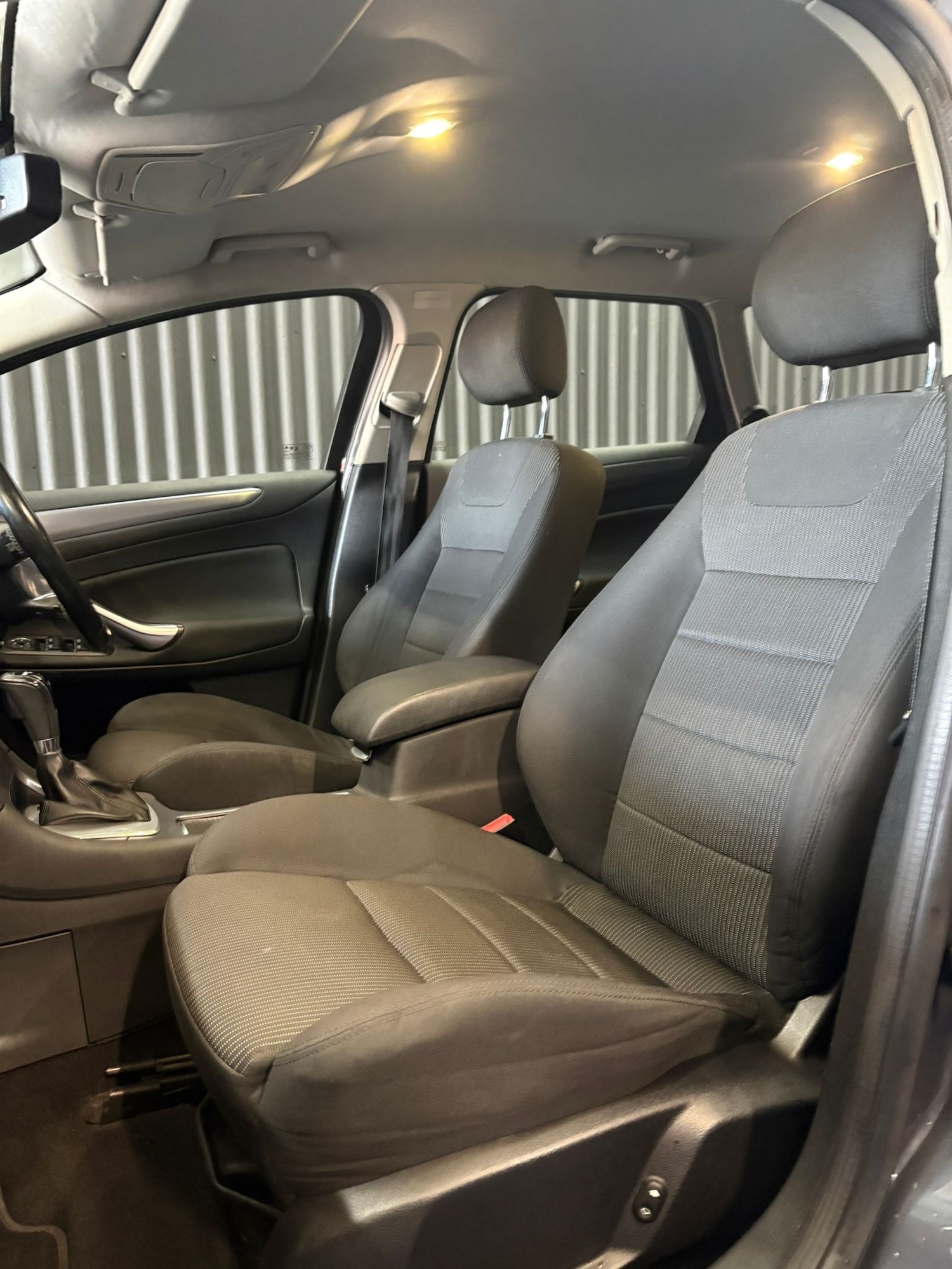 Used Ford Mondeo 2012 for sale - 77393403: Photo 14