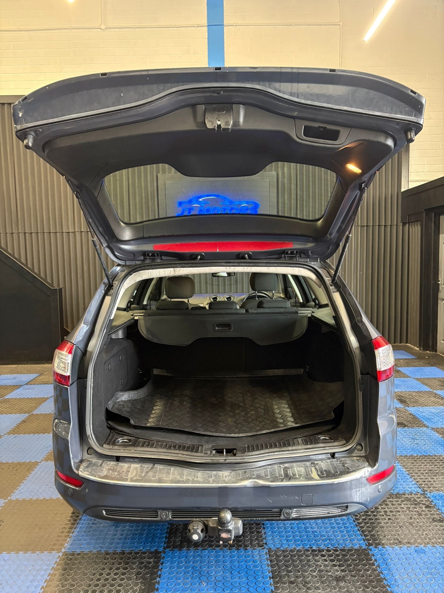 Used Ford Mondeo 2012 for sale - 77393403: Photo 19