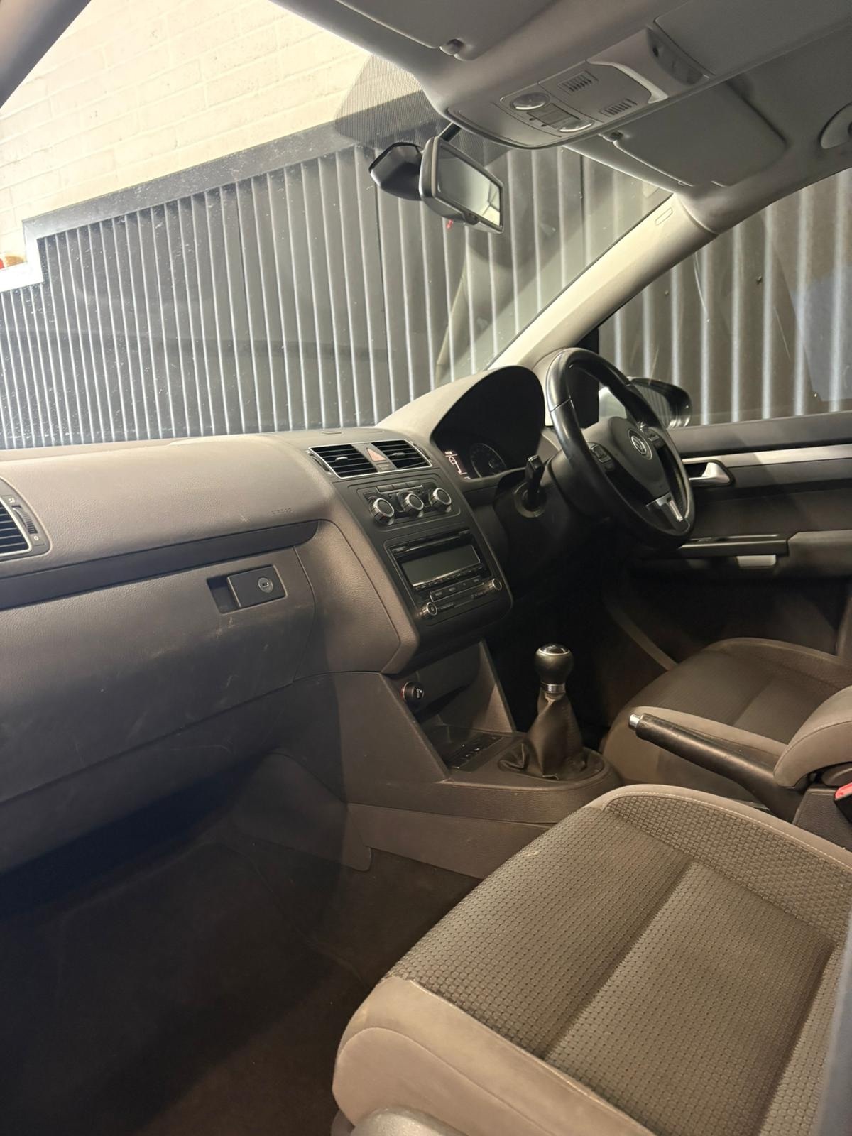 Used Volkswagen Touran 2010 for sale - 77849693: Photo 14