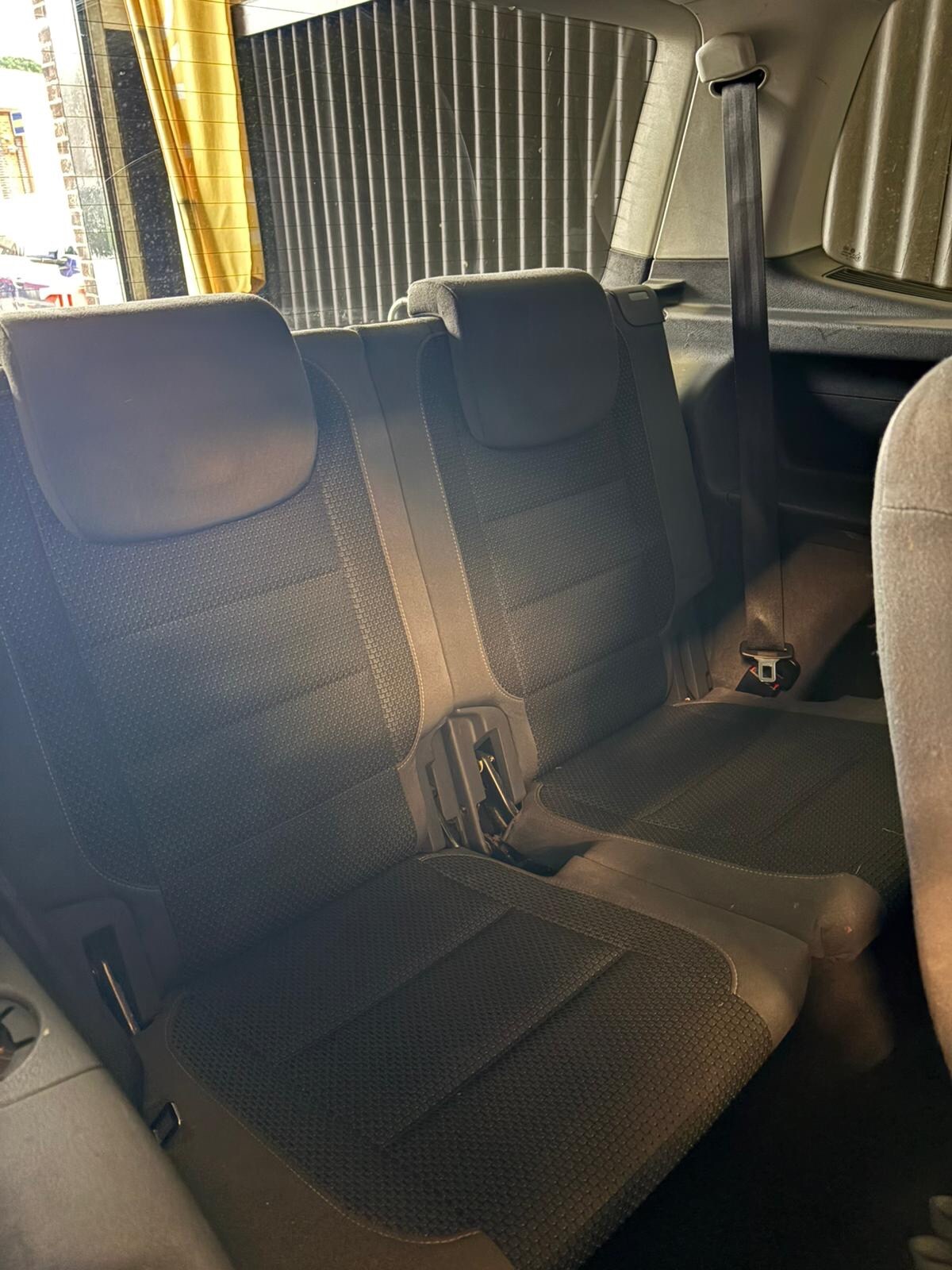 Used Volkswagen Touran 2010 for sale - 77849693: Photo 17