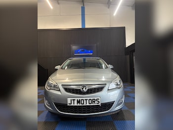 Used Vauxhall Astra 2011 for sale - 75638743: Photo