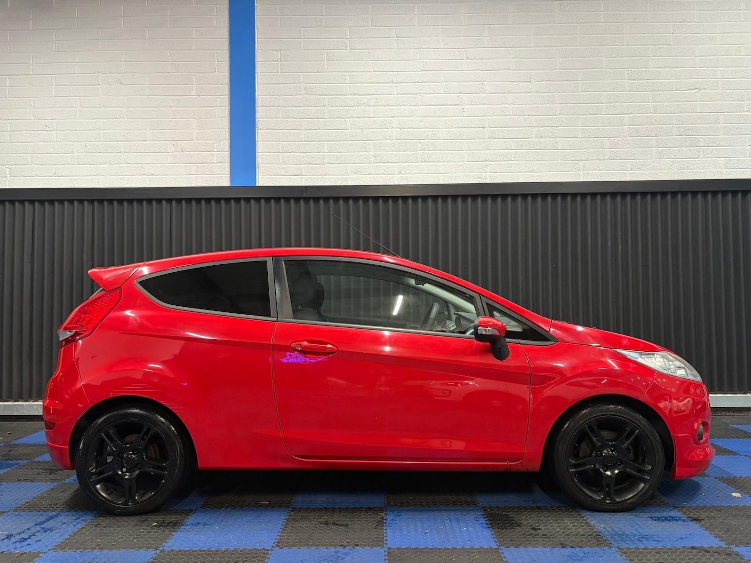 Used Ford Fiesta 2009 for sale - 76799522: Photo 4