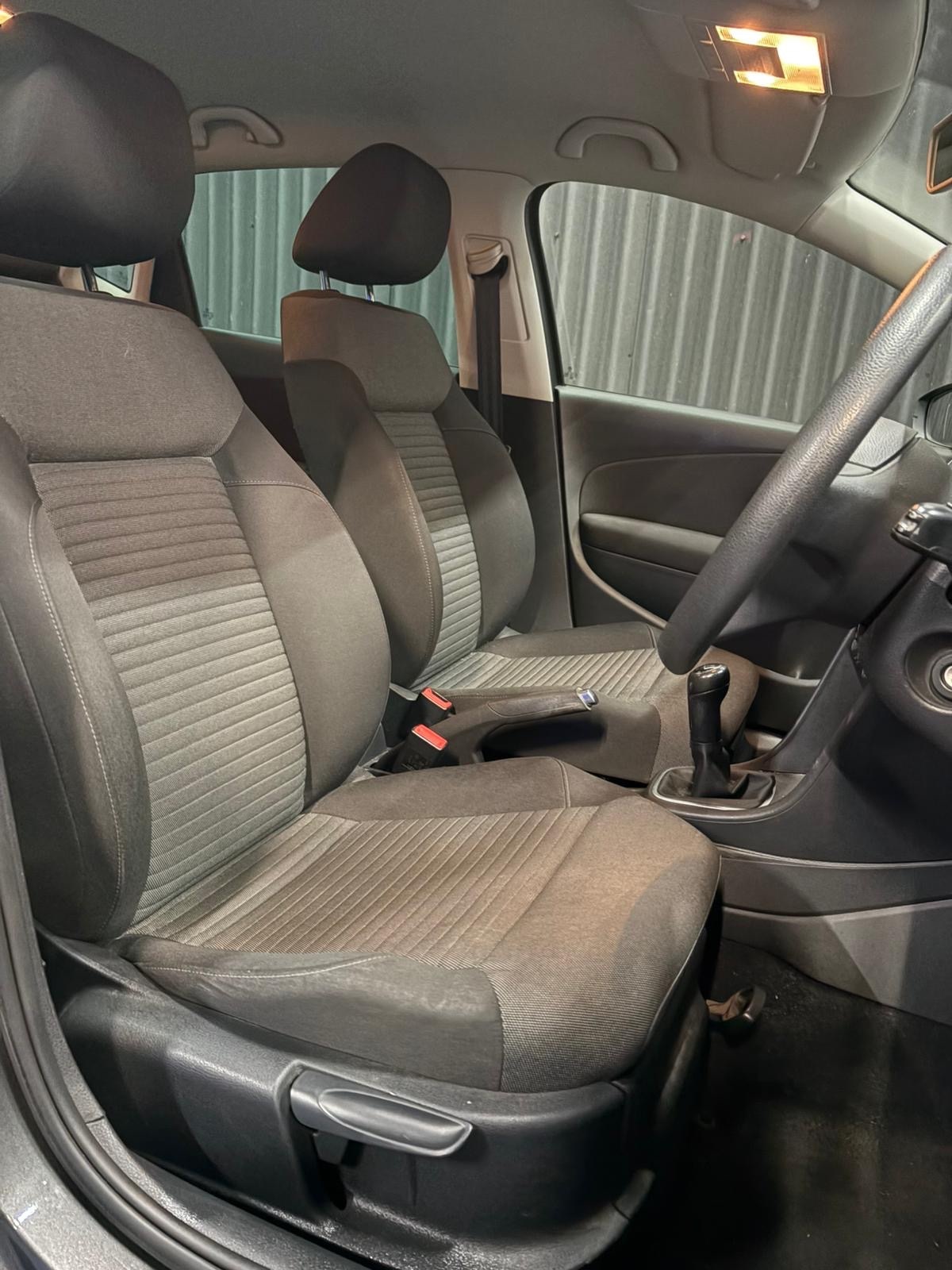 Used Volkswagen Polo 2012 for sale - 77611370: Photo 11