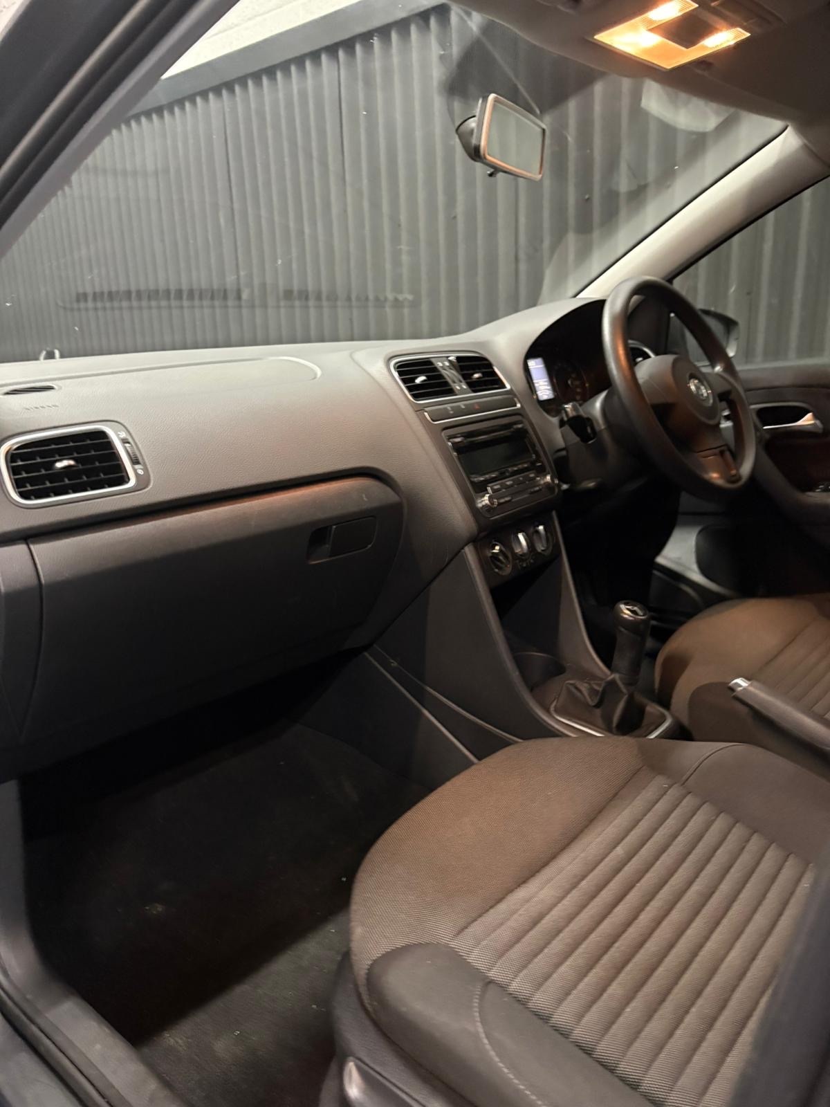 Used Volkswagen Polo 2012 for sale - 77611370: Photo 12