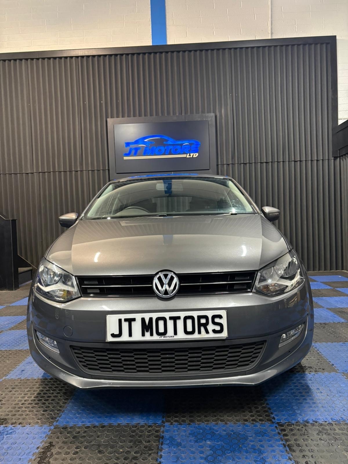 Used Volkswagen Polo 2012 for sale - 77611370: Photo 2