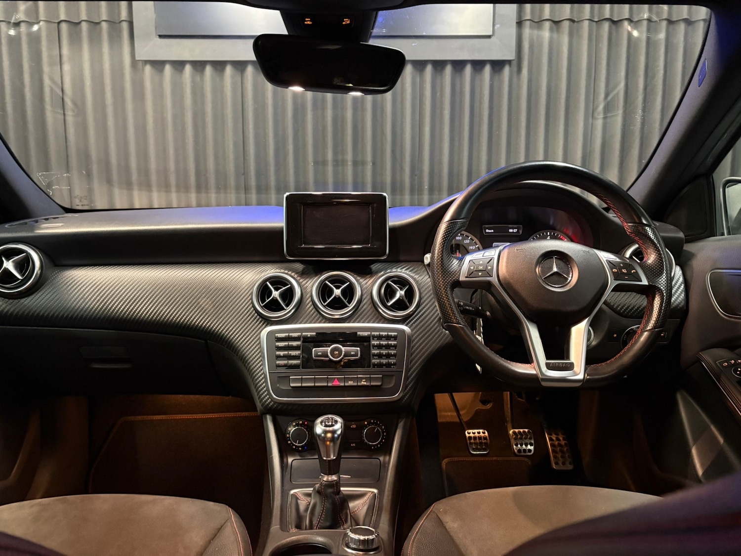 Used Mercedes-Benz A-Class 2013 for sale - 77611367: Photo 21
