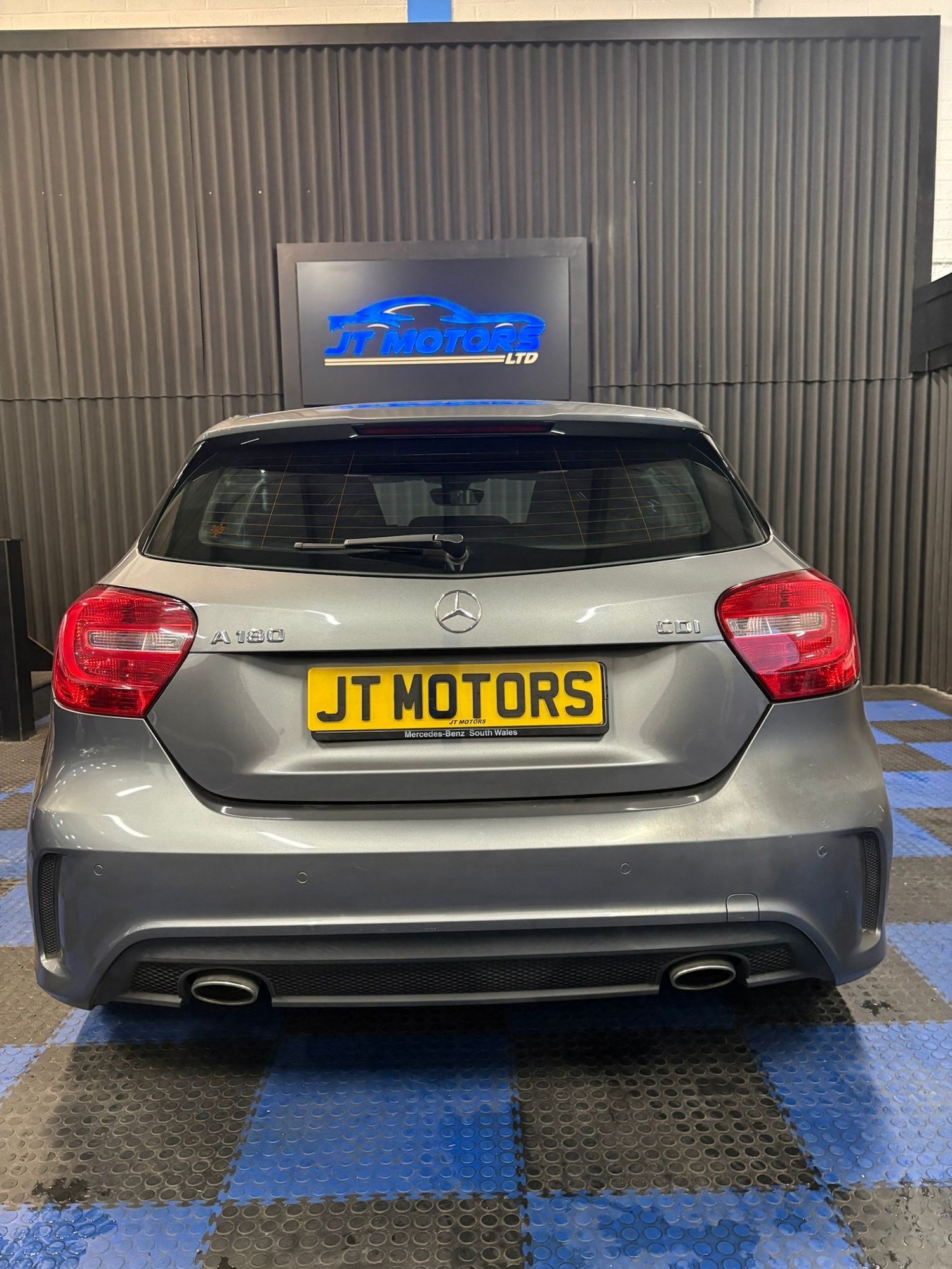 Used Mercedes-Benz A-Class 2013 for sale - 77611367: Photo 7