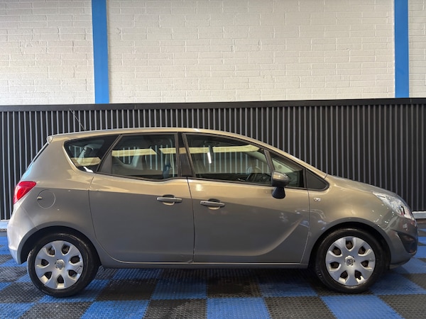 Used Vauxhall Meriva 2010 for sale - 74996521: Photo 5