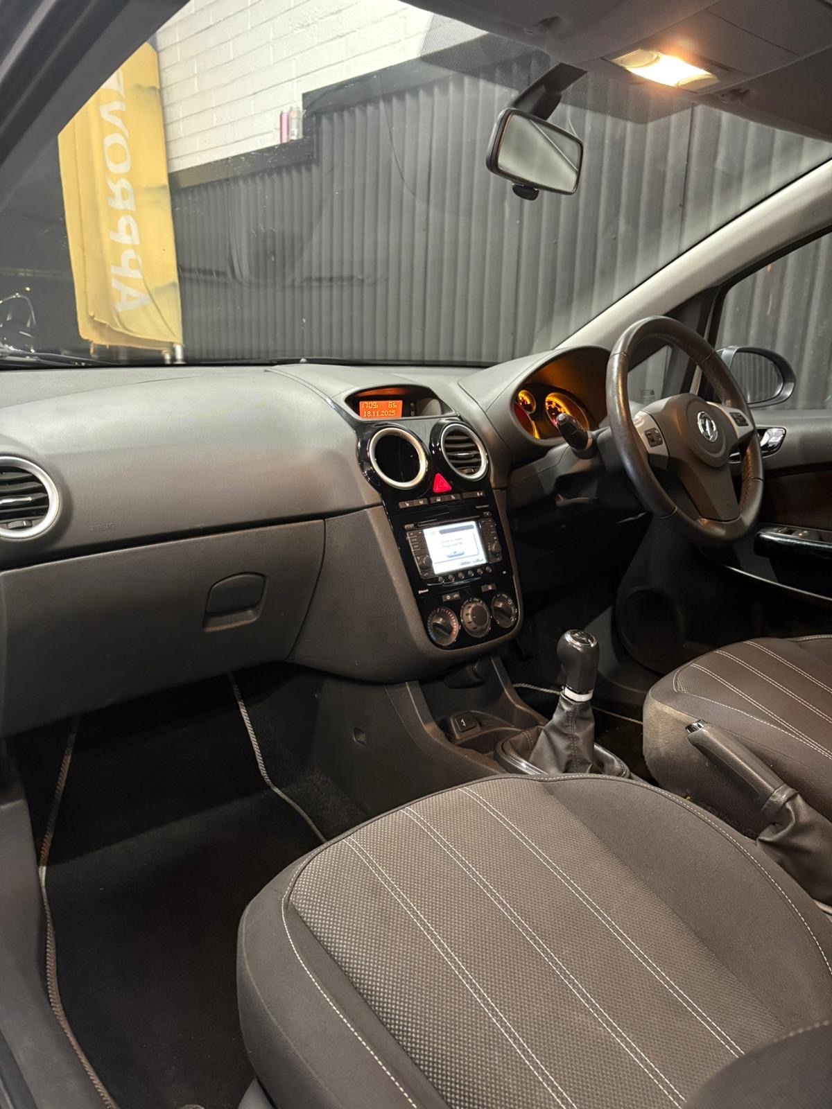 Used Vauxhall Corsa 2014 for sale - 76627247: Photo 14