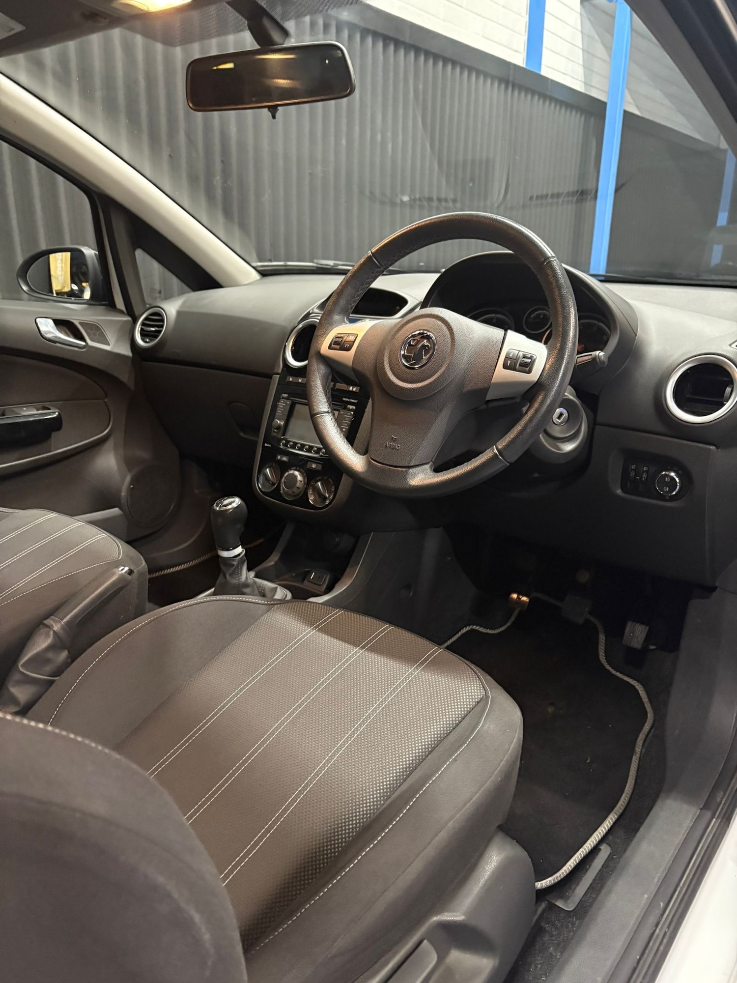 Used Vauxhall Corsa 2014 for sale - 76627247: Photo 9