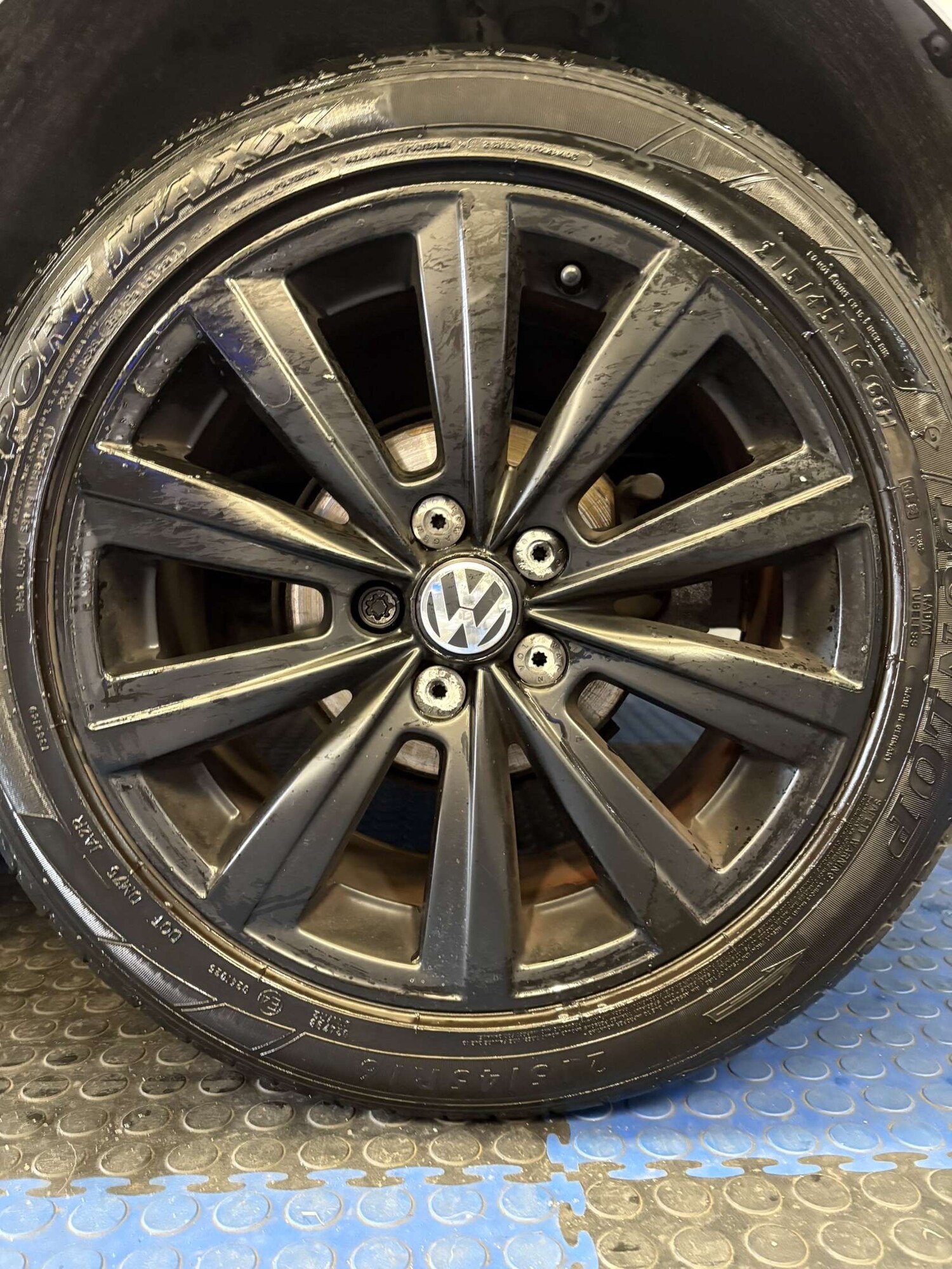 Used Volkswagen Polo 2010 for sale - 77950270: Photo 19