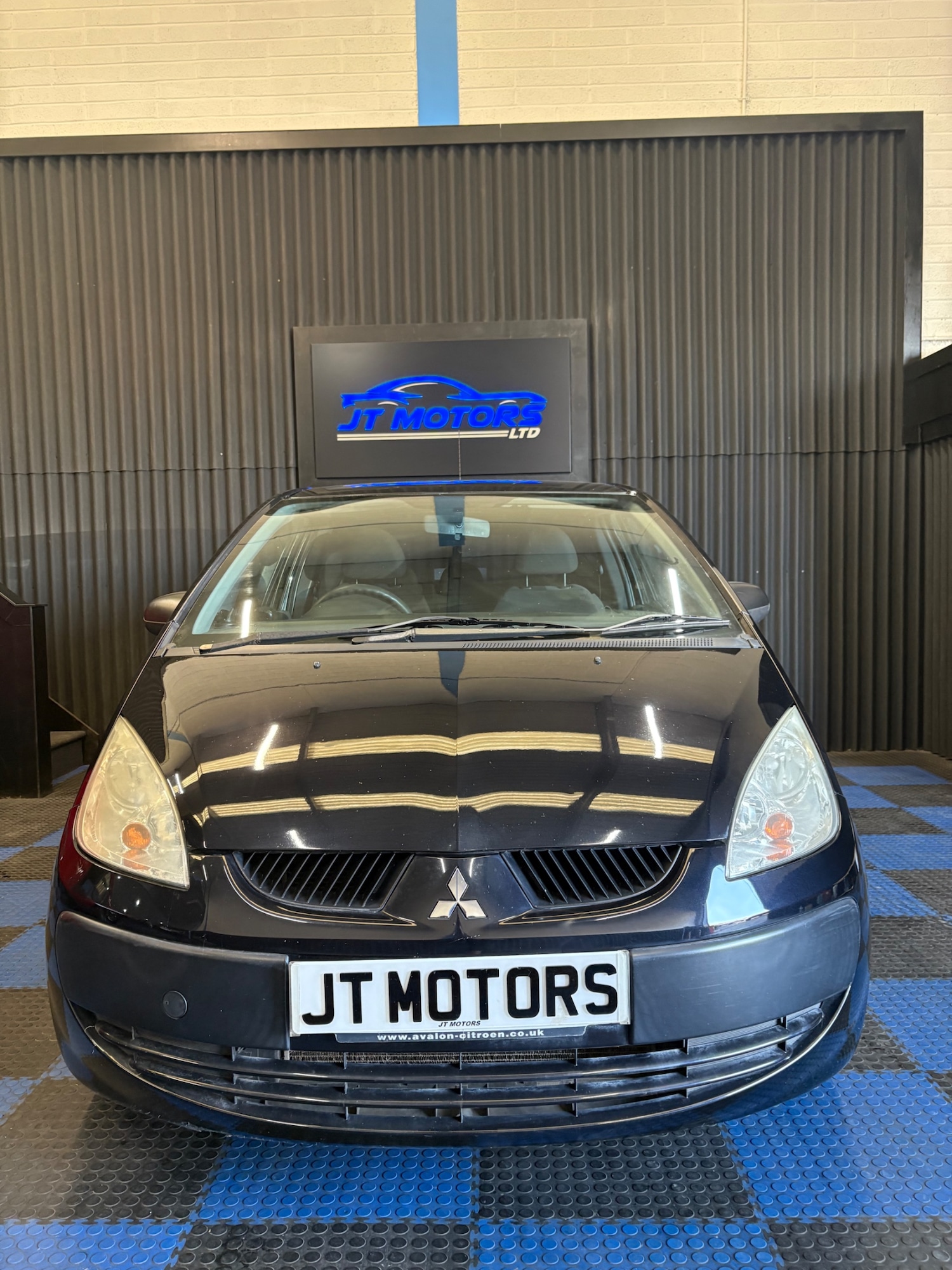 Used Mitsubishi Colt 2007 for sale - 76035477: Photo 2