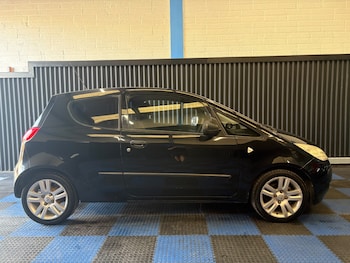 Used Mitsubishi Colt 2007 for sale - 76035477: Photo