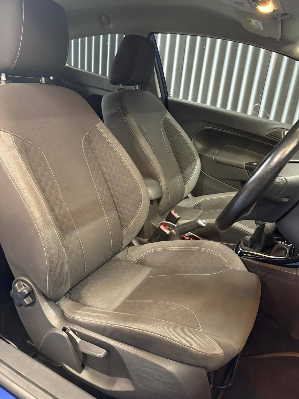 Used Ford Fiesta 2015 for sale - 76368402: Photo 10