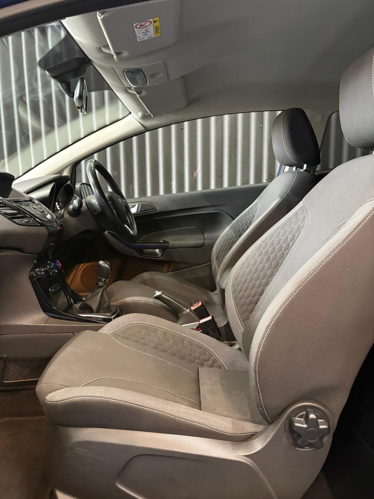 Used Ford Fiesta 2015 for sale - 76368402: Photo 13