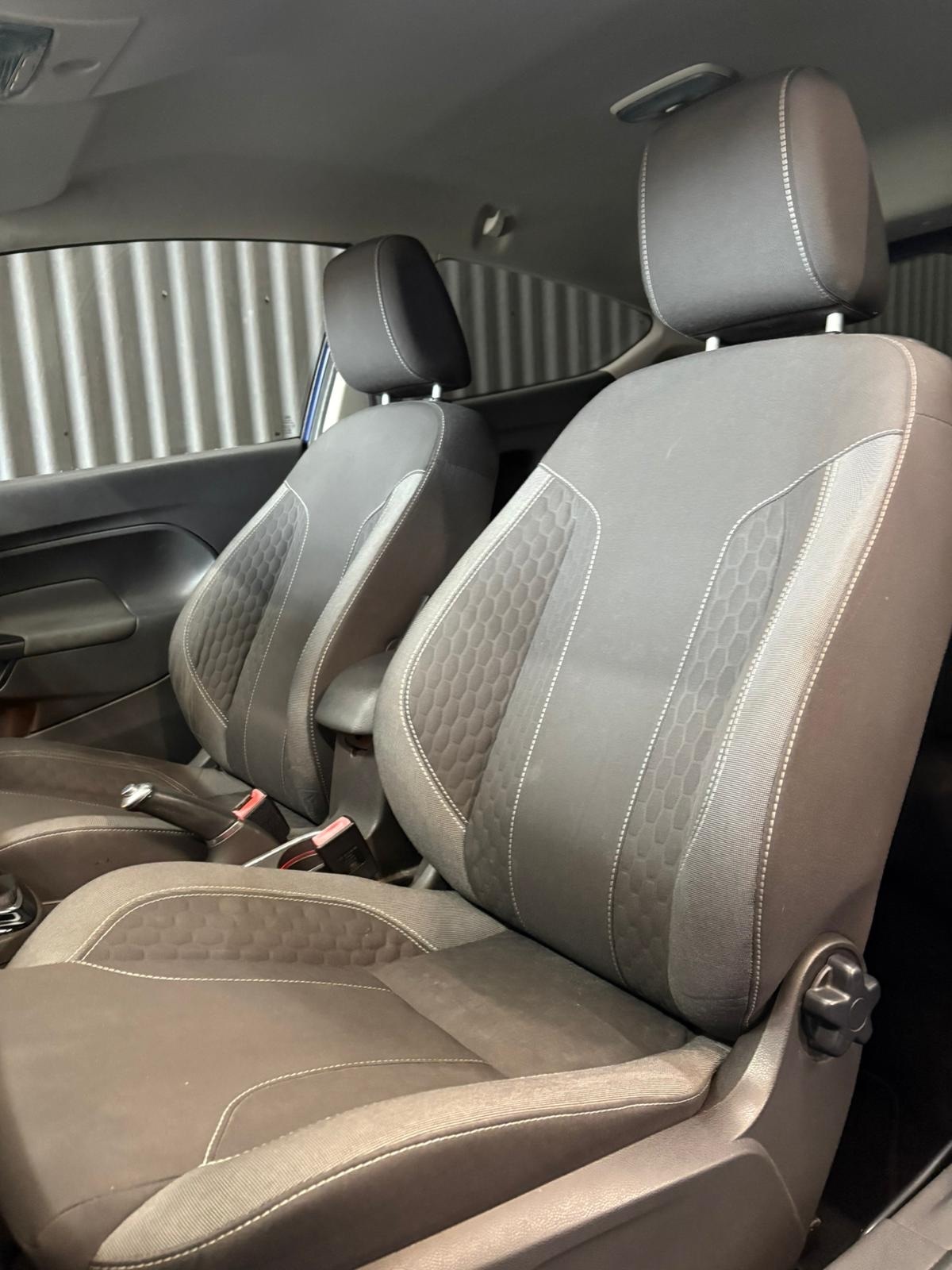 Used Ford Fiesta 2015 for sale - 76368402: Photo 14