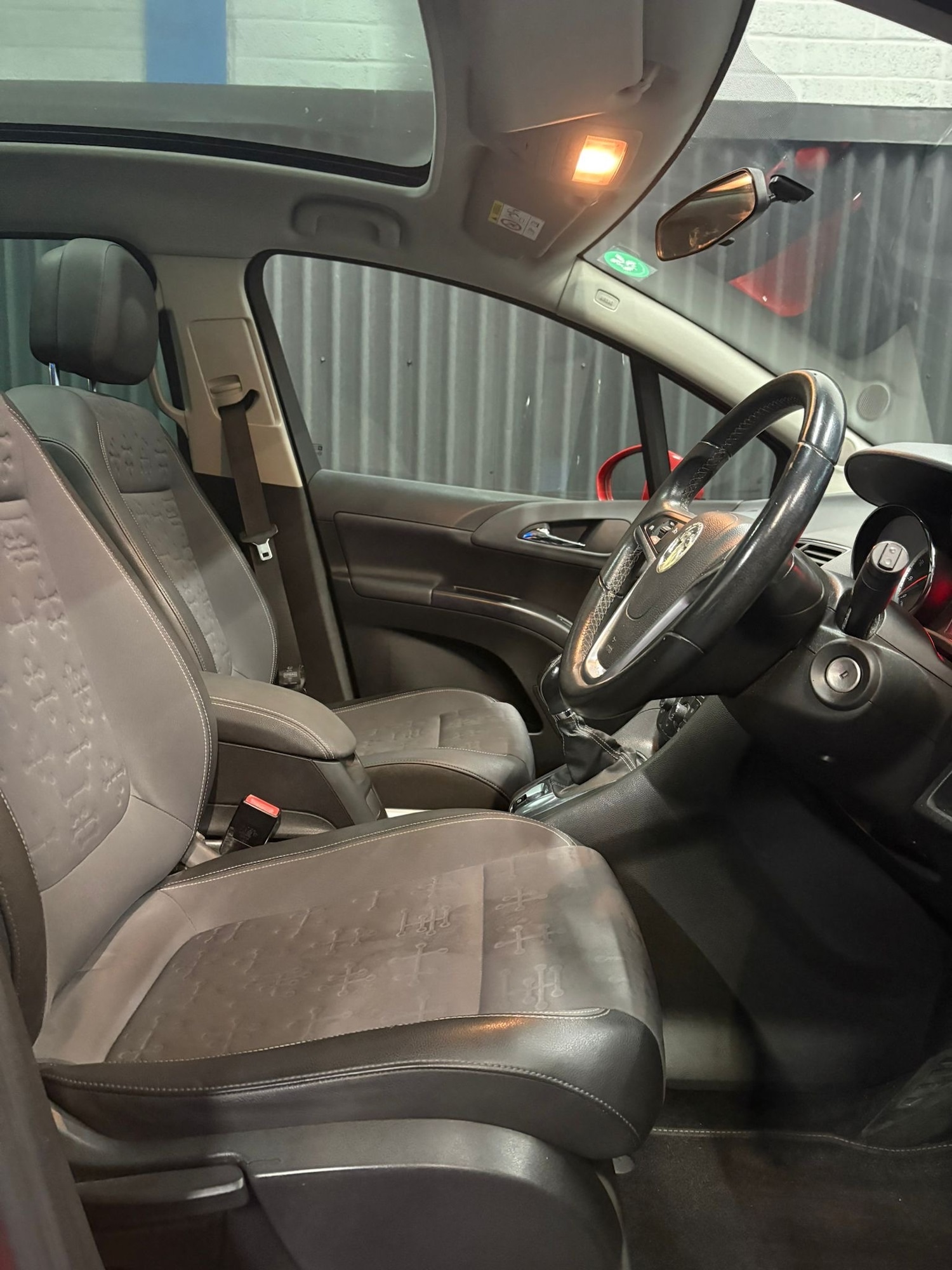 Used Vauxhall Meriva 2014 for sale - 76656397: Photo 10