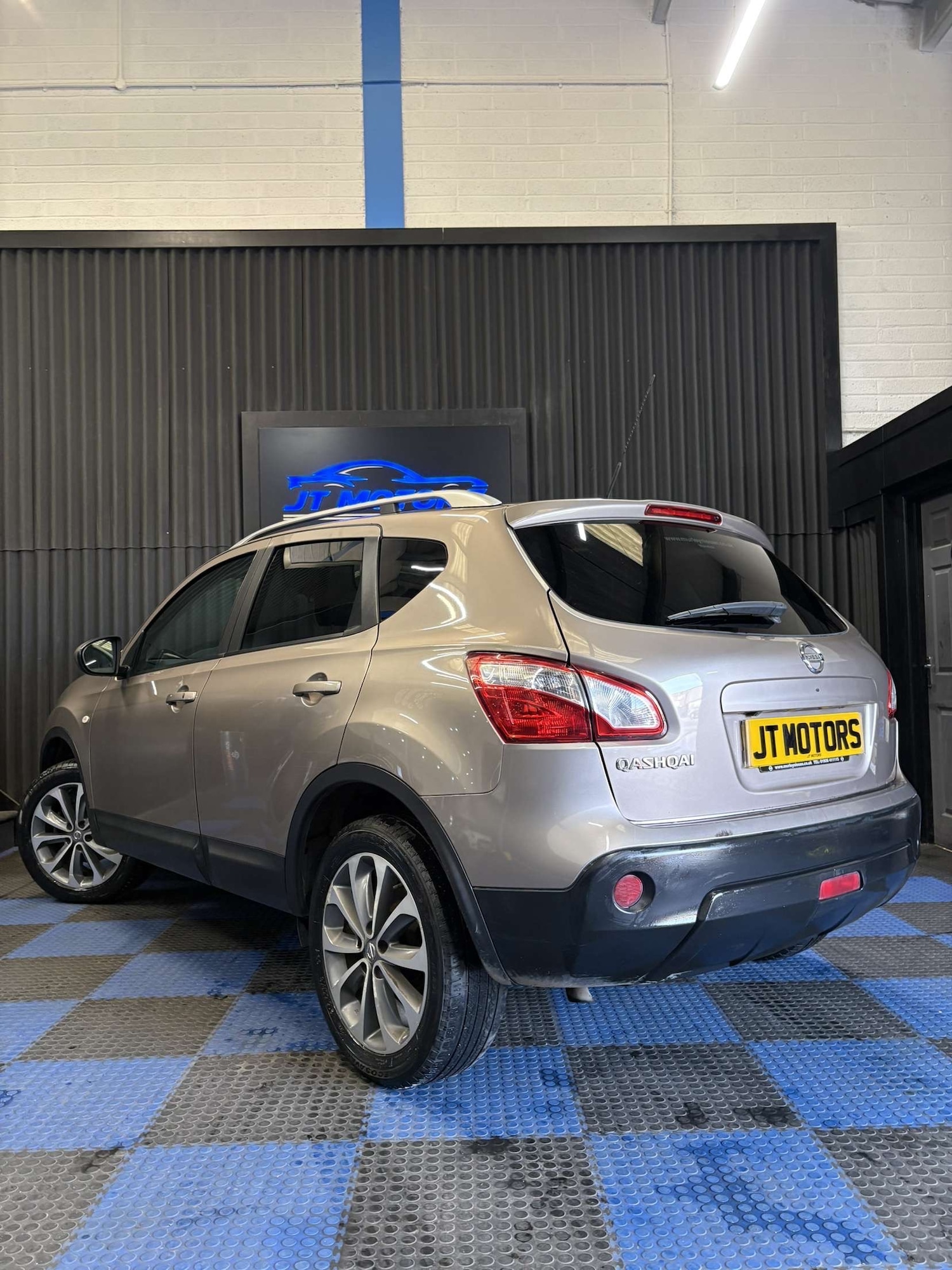 Used Nissan Qashqai 2010 for sale - 77967979: Photo 8