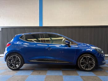Used Renault Clio 2019 for sale - 79834335: Photo