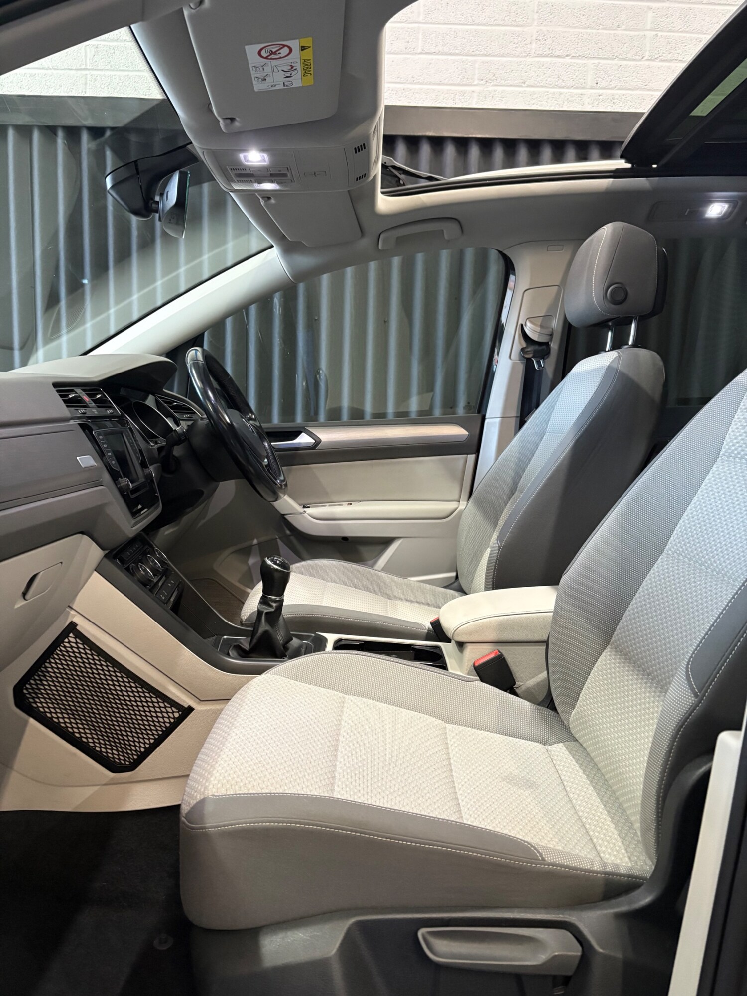 Used Volkswagen Touran 2017 for sale - 76426669: Photo 18