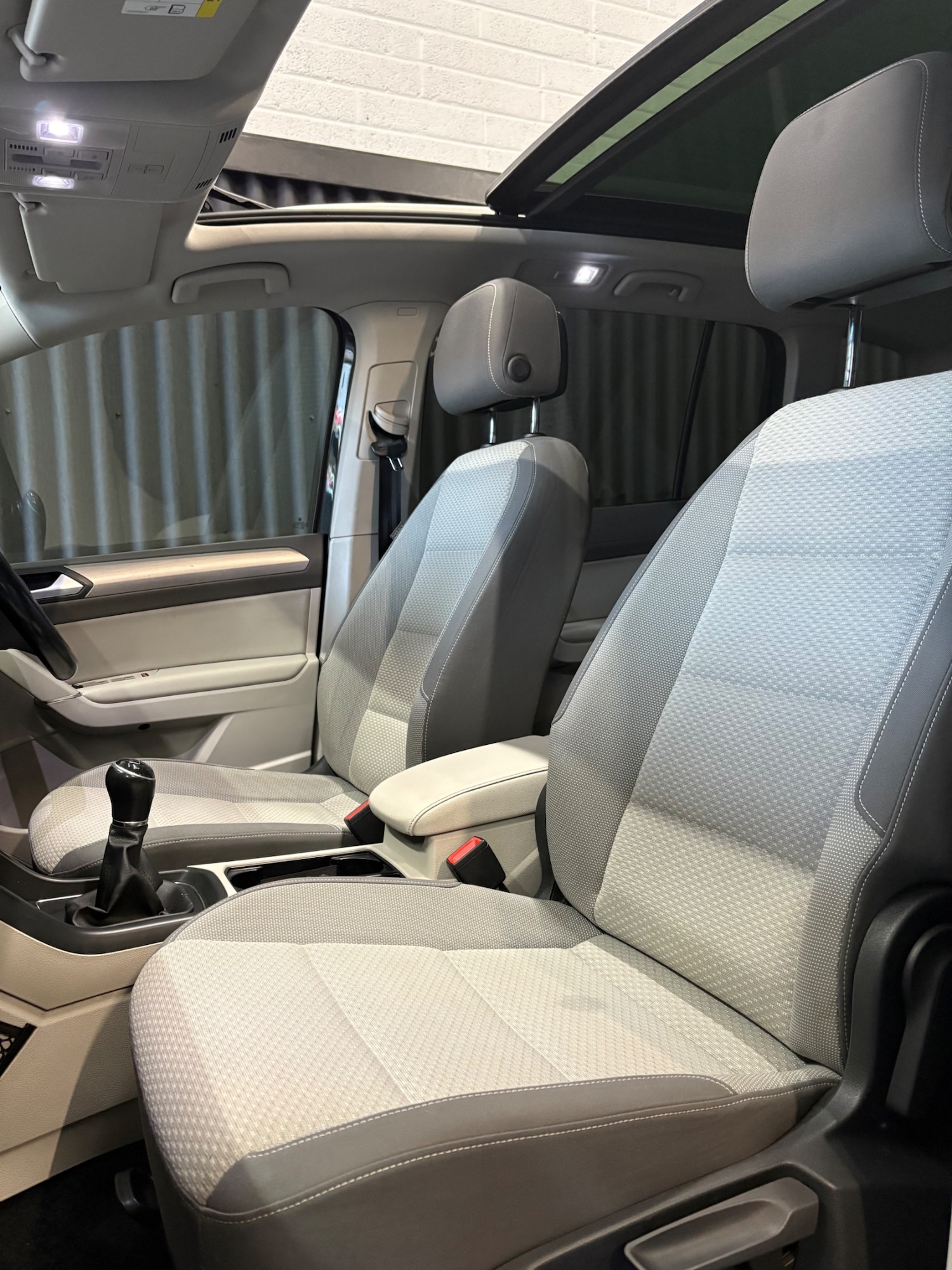 Used Volkswagen Touran 2017 for sale - 76426669: Photo 19