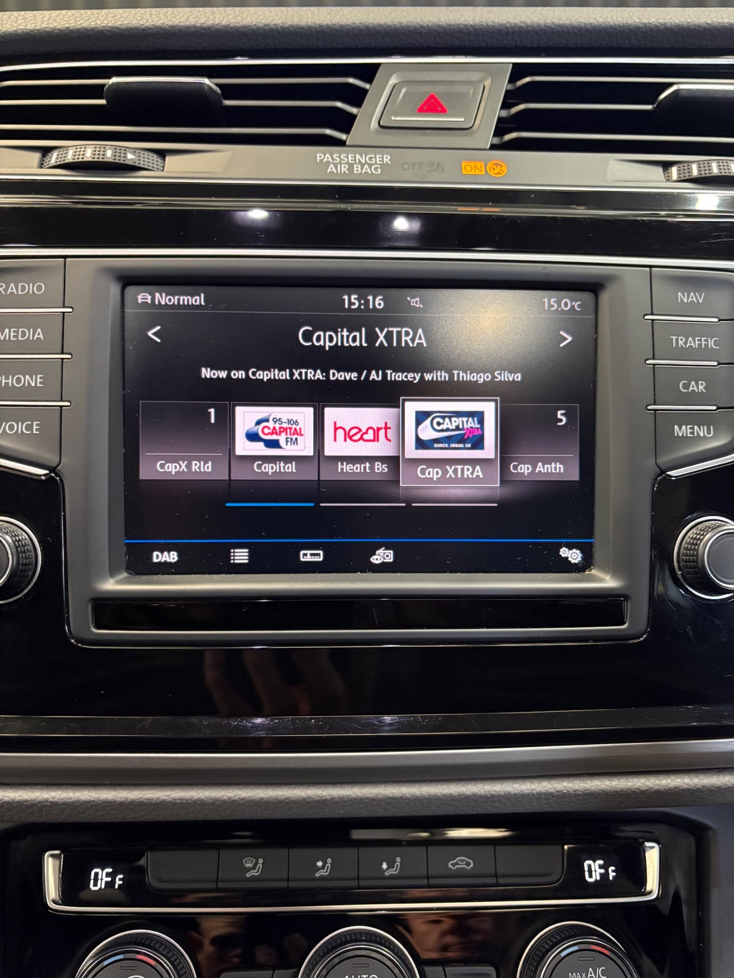 Used Volkswagen Touran 2017 for sale - 76426669: Photo 22