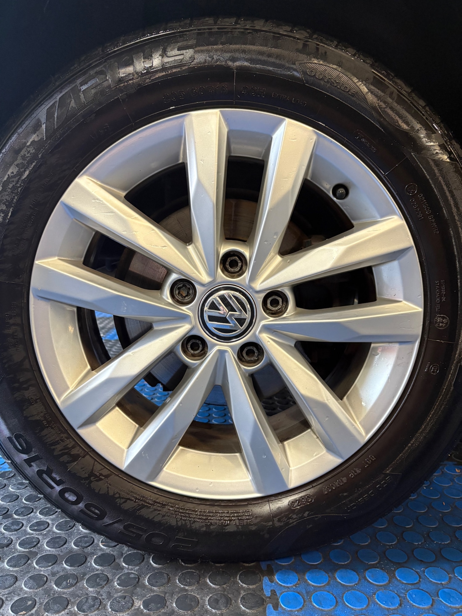 Used Volkswagen Touran 2017 for sale - 76426669: Photo 27