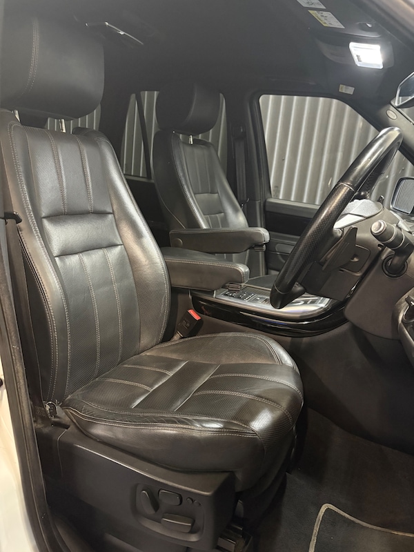 Used Land Rover Range Rover Sport 2012 for sale - 75695049: Photo 11