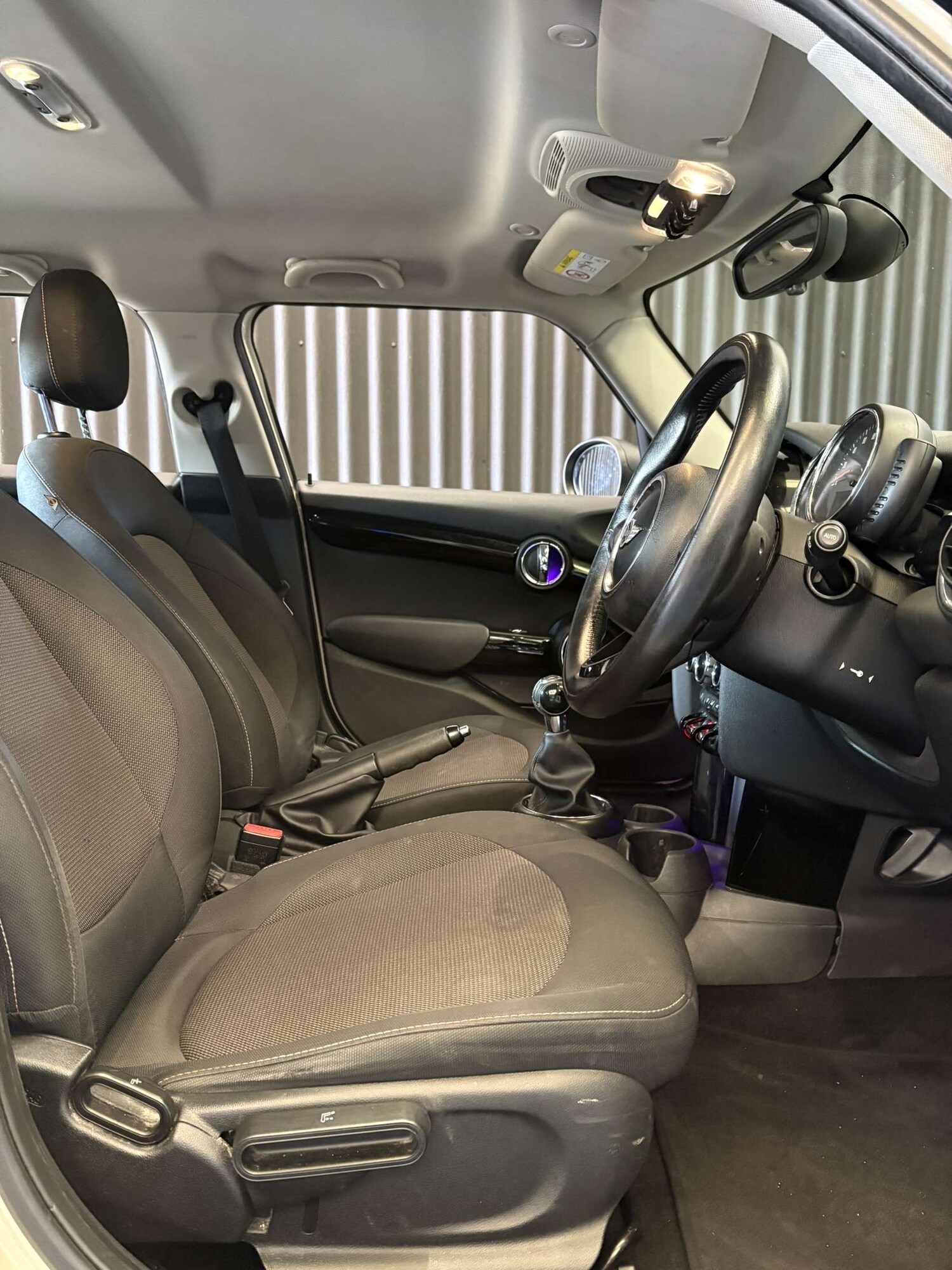 Used MINI Hatch 2015 for sale - 77745894: Photo 10