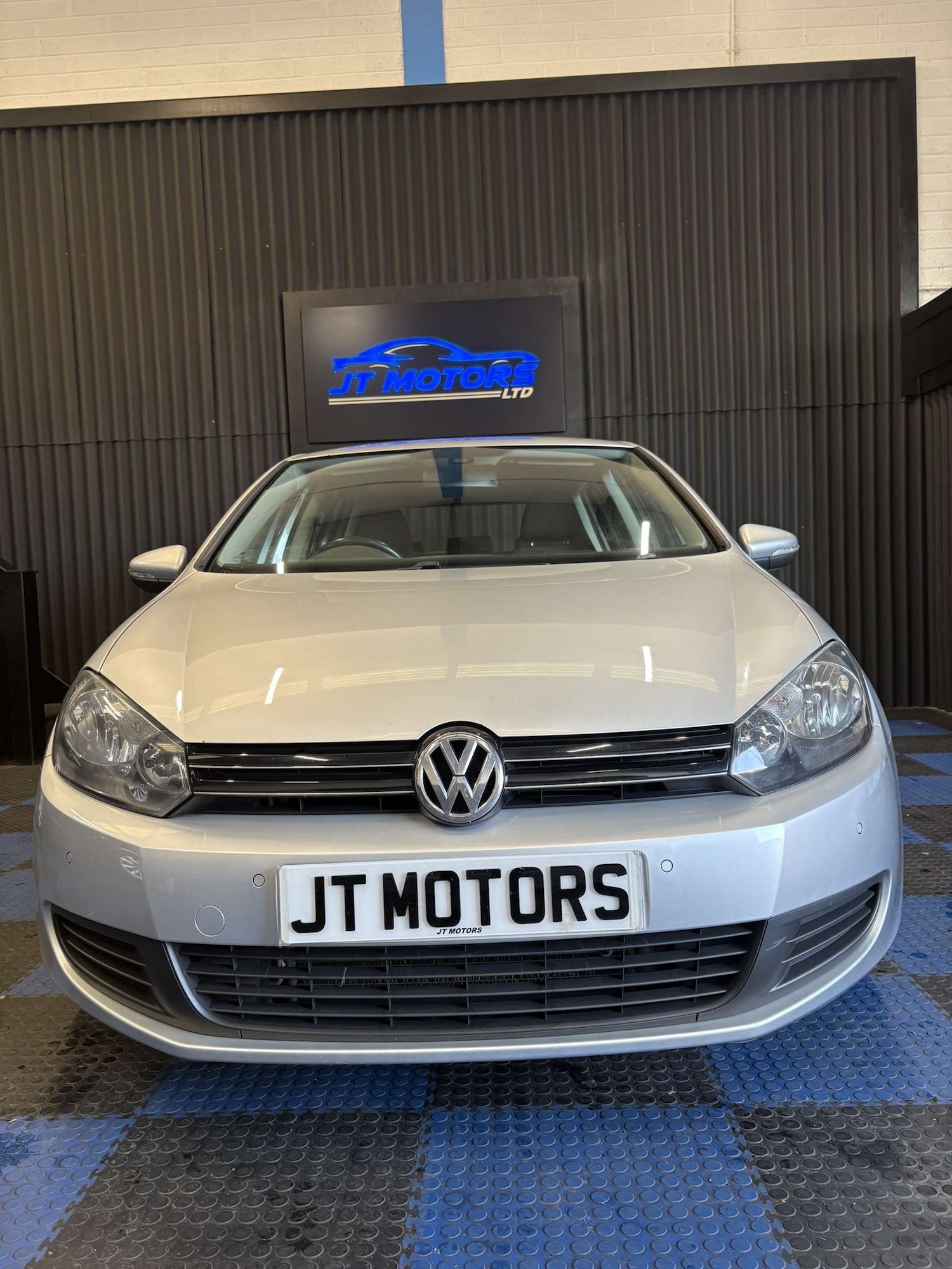 Used Volkswagen Golf 2012 for sale - 77729636: Photo 2