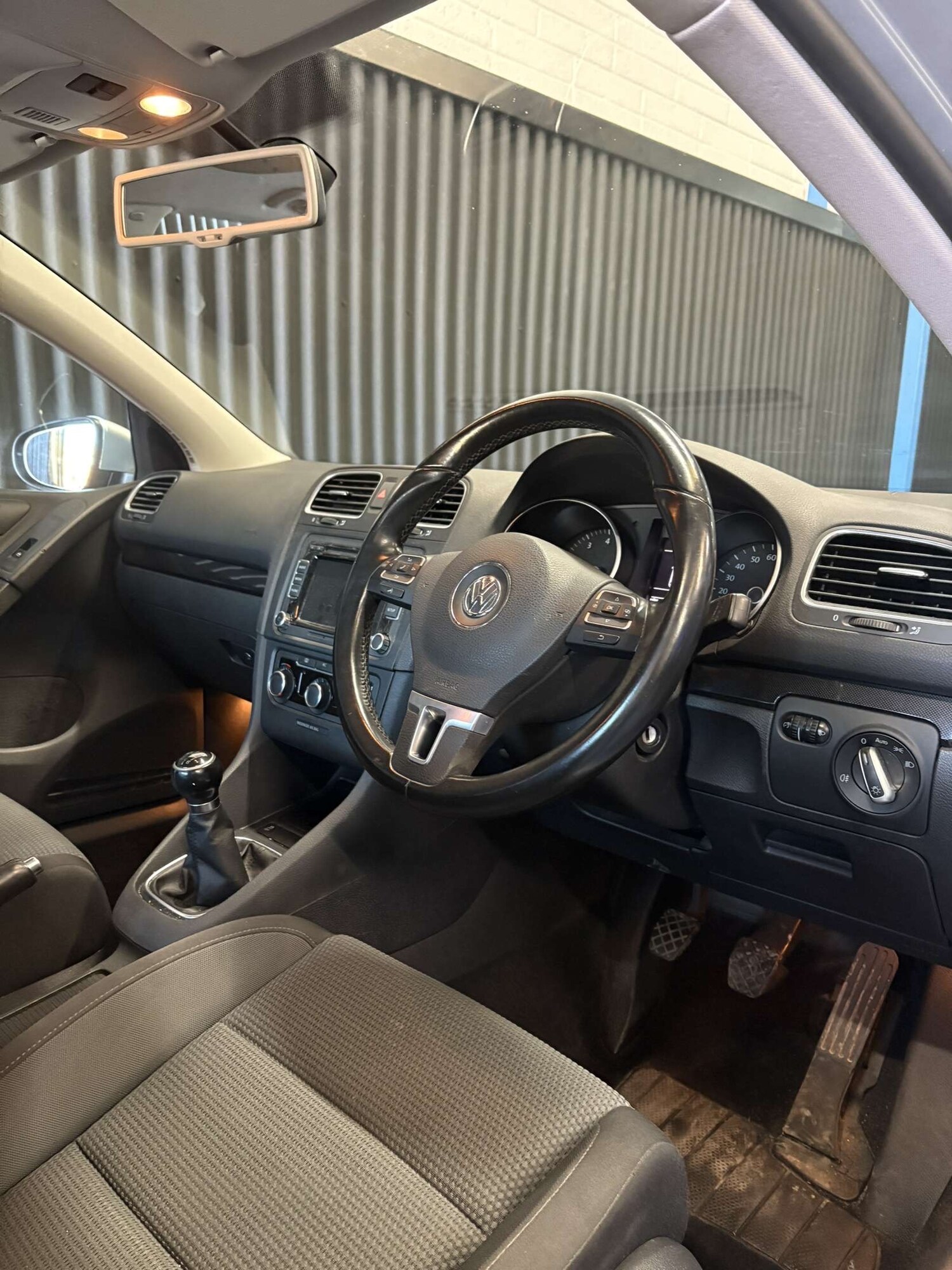 Used Volkswagen Golf 2012 for sale - 77729636: Photo 8