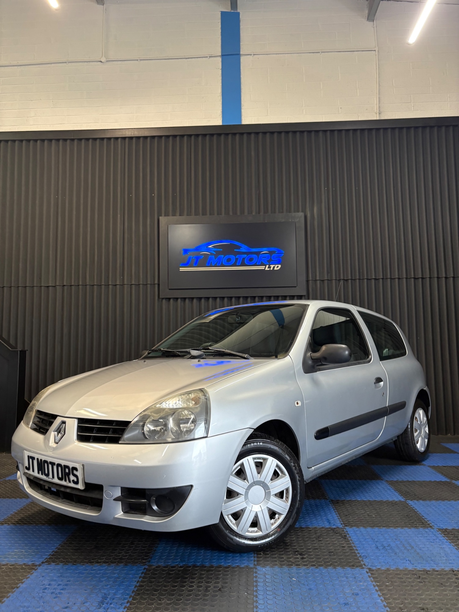 Used Renault Clio 2008 for sale - 76543080: Photo 3