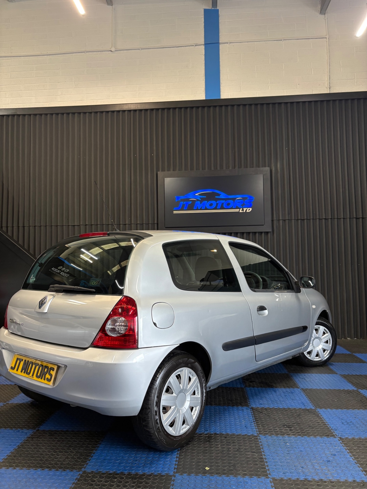 Used Renault Clio 2008 for sale - 76543080: Photo 7