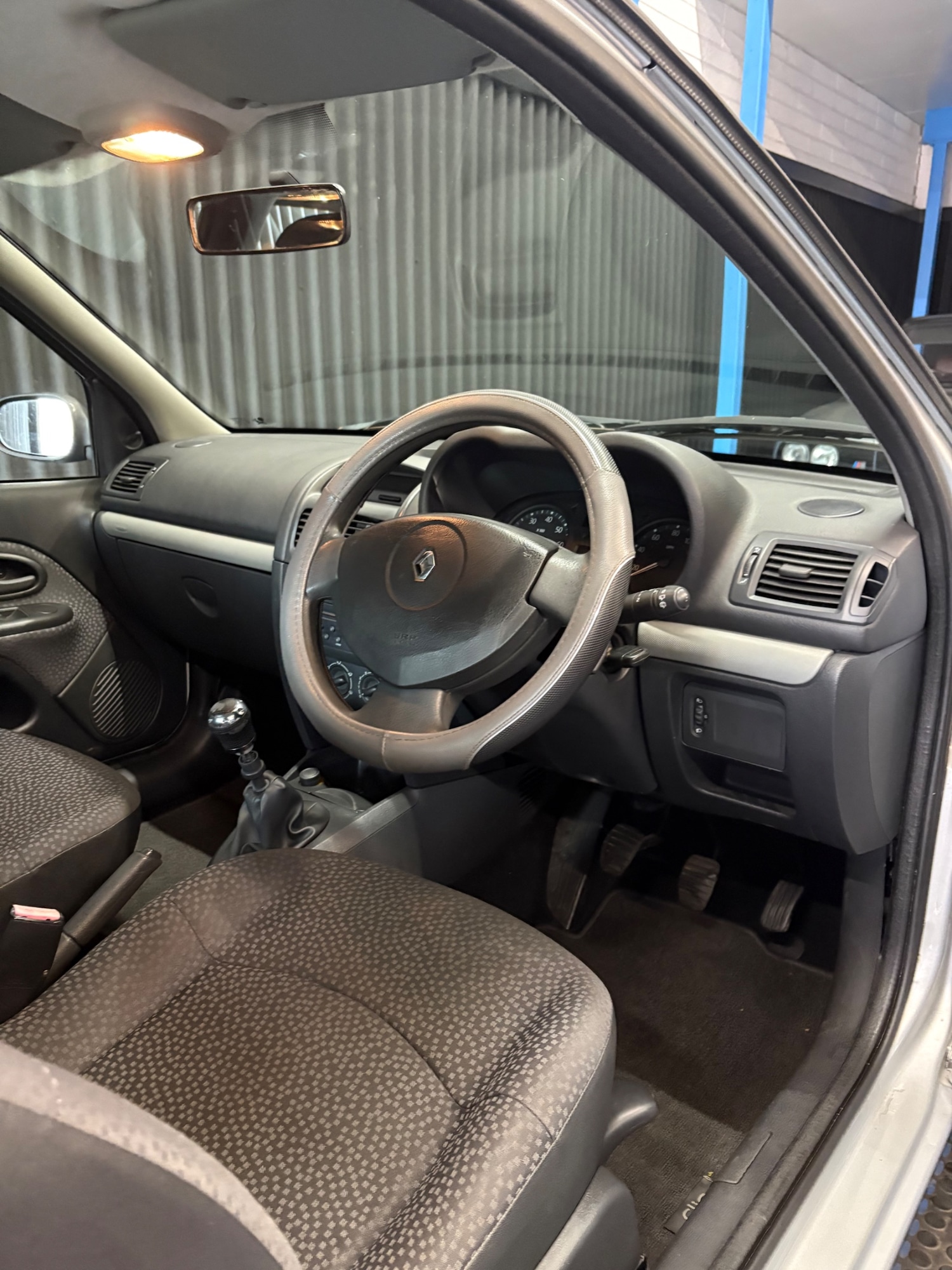 Used Renault Clio 2008 for sale - 76543080: Photo 9