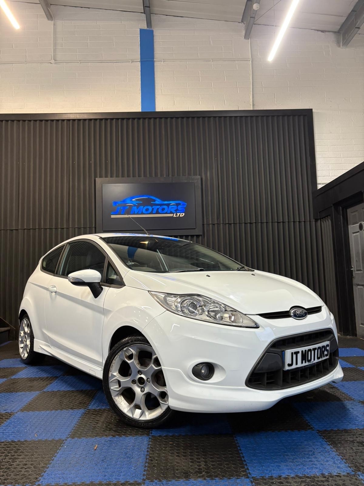 Used Ford Fiesta 2011 for sale - 76560093: Photo 1