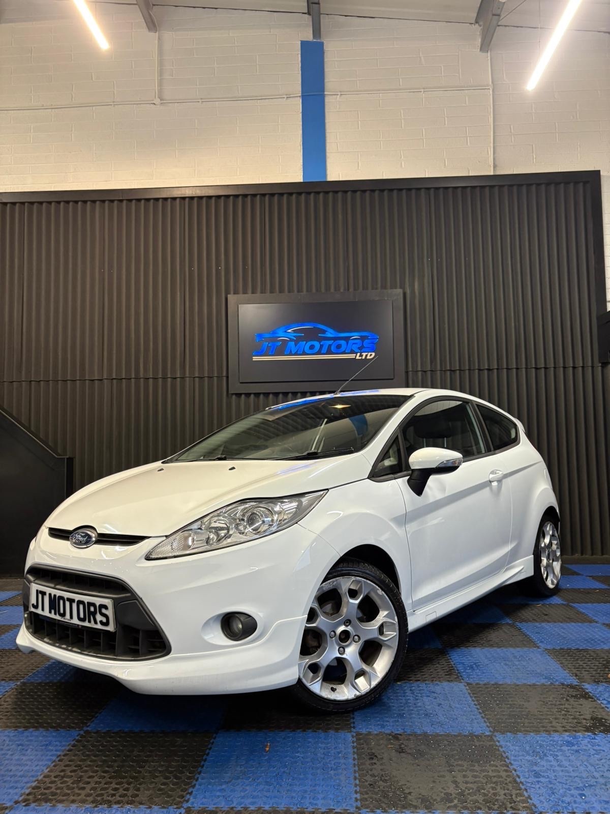Used Ford Fiesta 2011 for sale - 76560093: Photo 3