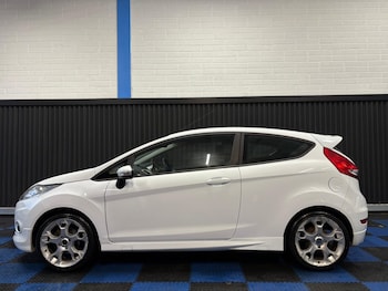 Used Ford Fiesta 2011 for sale - 76560093: Photo