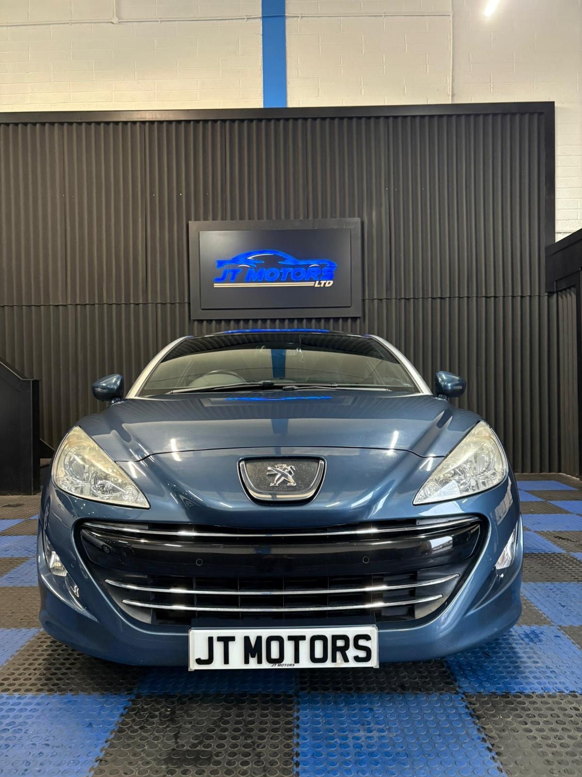 Used Peugeot RCZ 2011 for sale - 77199016: Photo 2