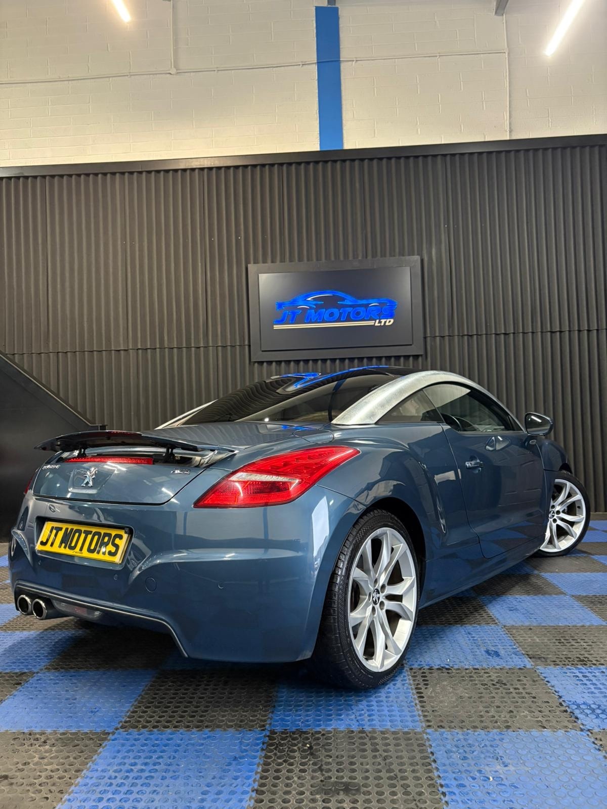 Used Peugeot RCZ 2011 for sale - 77199016: Photo 8