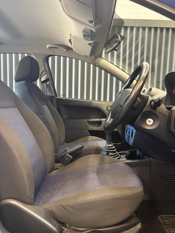 Used Ford Fiesta 2008 for sale - 76129136: Photo 10