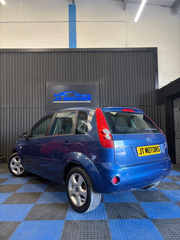 Used Ford Fiesta 2008 for sale - 76129136: Photo 6