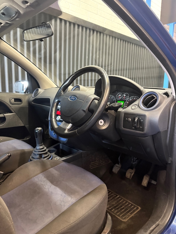 Used Ford Fiesta 2008 for sale - 76129136: Photo 9