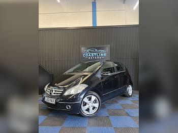 Used Mercedes-Benz A-Class 2011 for sale - 79656985: Photo