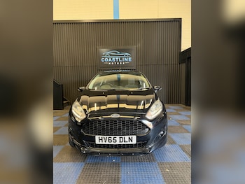 Used Ford Fiesta 2015 for sale - 79399444: Photo
