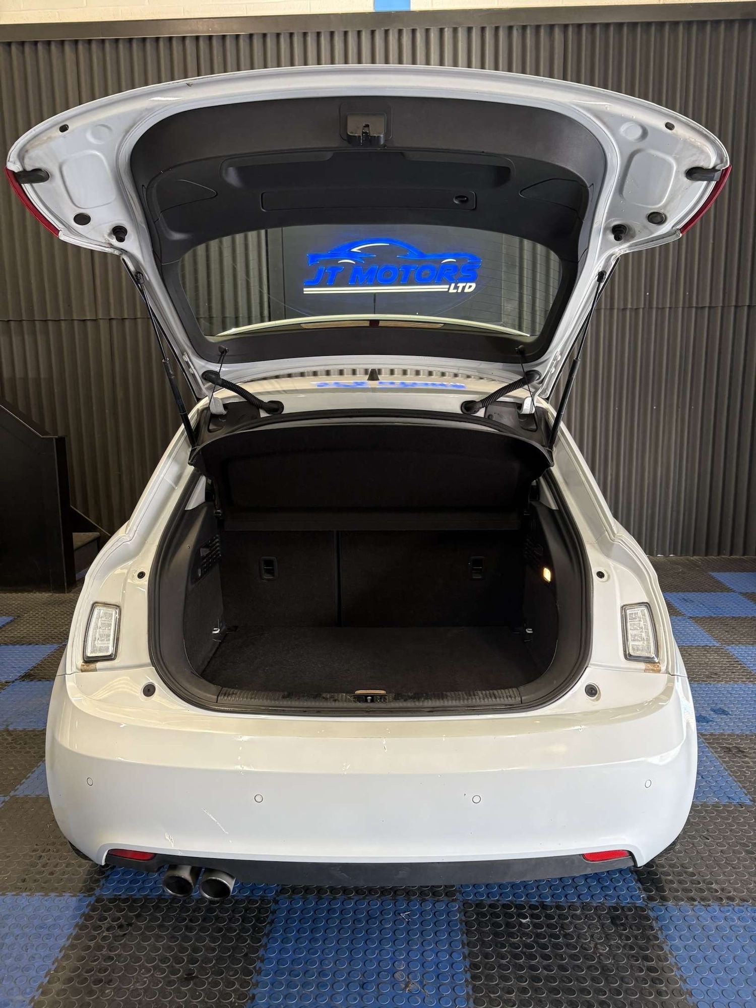 Used Audi A1 2012 for sale - 77228071: Photo 21