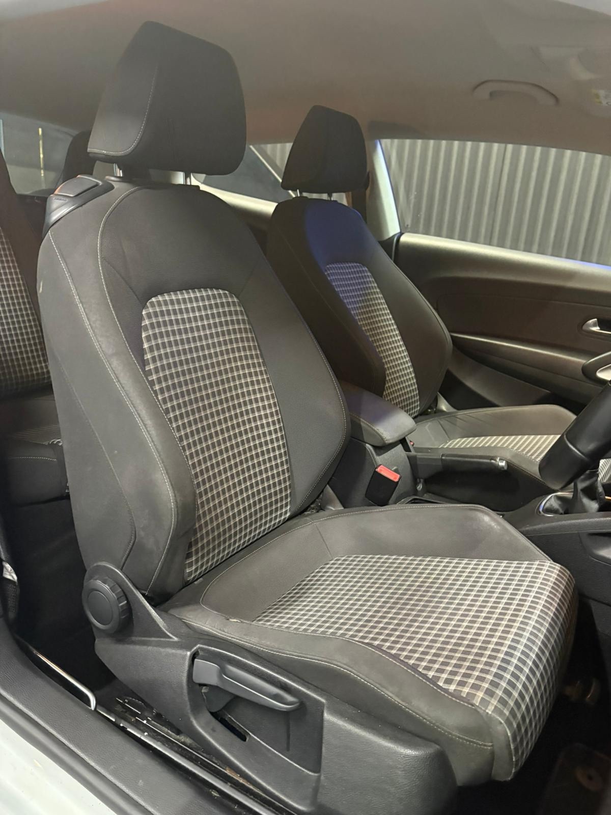 Used Volkswagen Scirocco 2016 for sale - 77118883: Photo 11